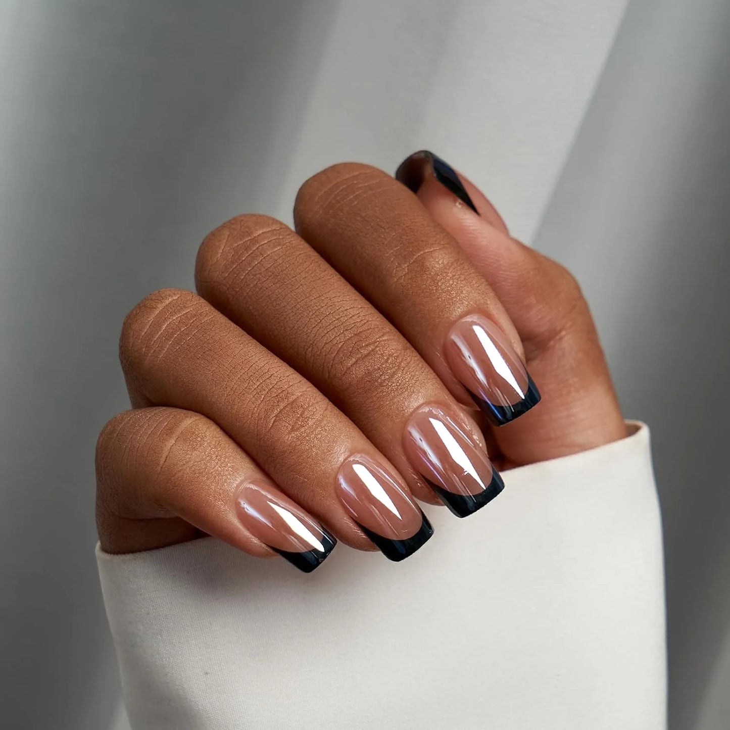Boss Babe Short Square Black Tip Nails - Press On Nails
