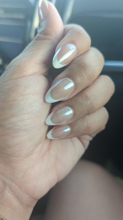 Vanilla Dream Almond Nails - Press On Nails